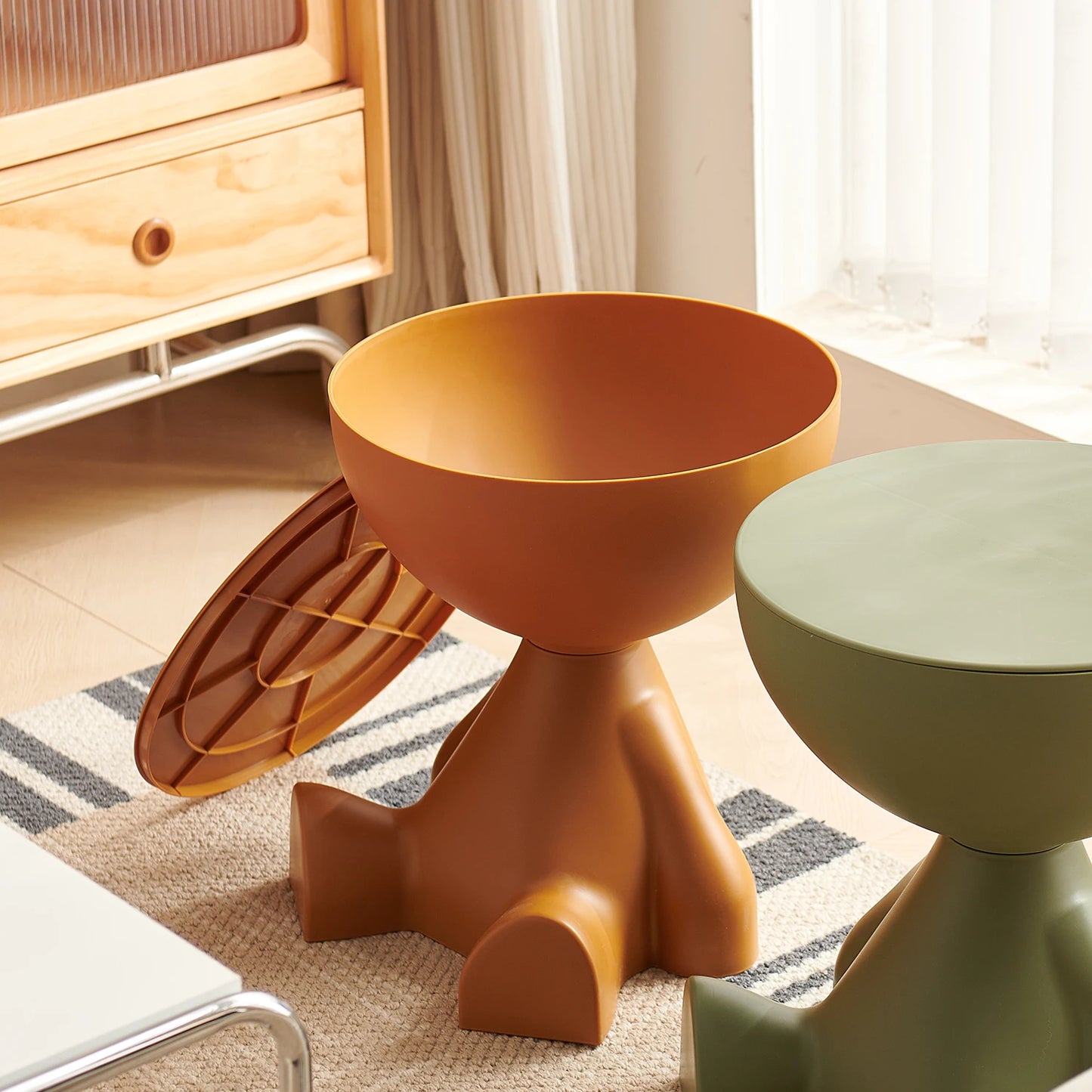 Flat head side coffee table cream style,