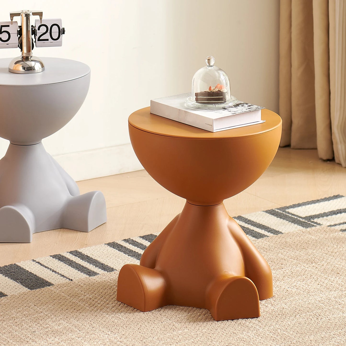 Flat head side coffee table cream style,